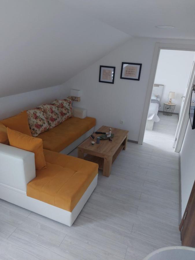 Lucic Guesthouse Цетинє Екстер'єр фото