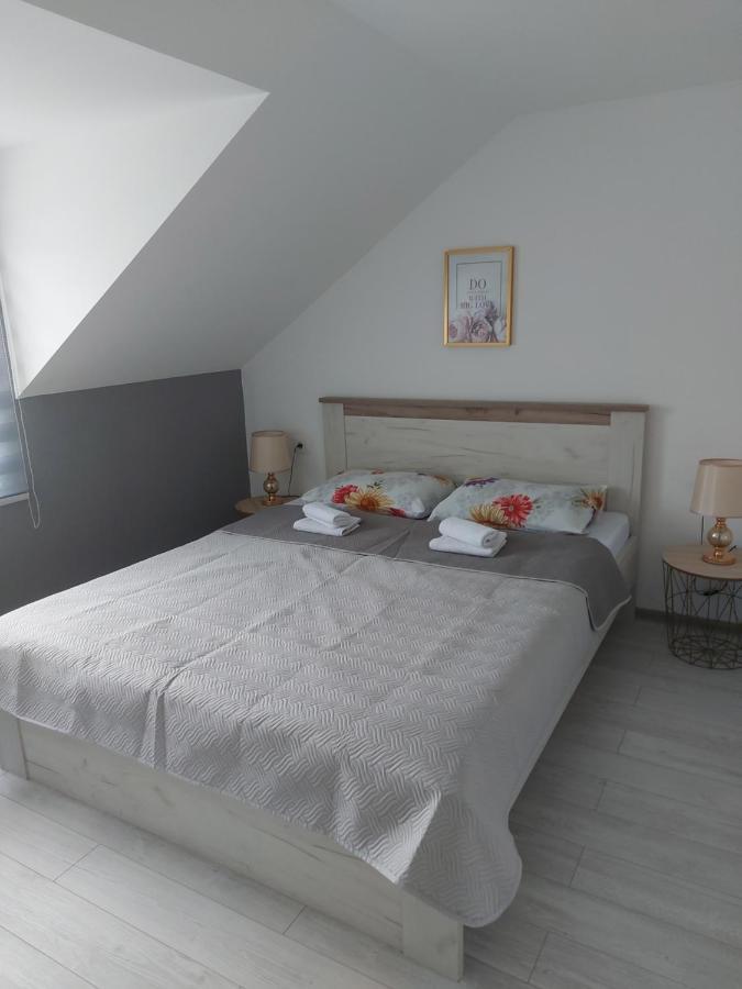 Lucic Guesthouse Цетинє Екстер'єр фото