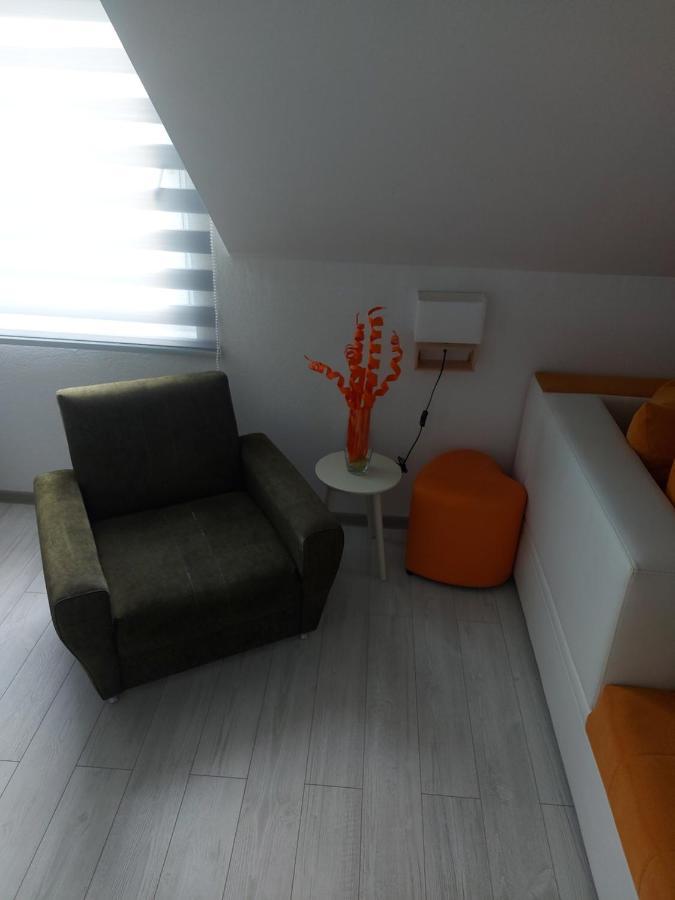 Lucic Guesthouse Цетинє Екстер'єр фото
